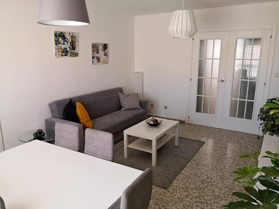 Apartamento Apartamento Amplio y Luminoso Plaza America, WIFI Alicante Exterior foto